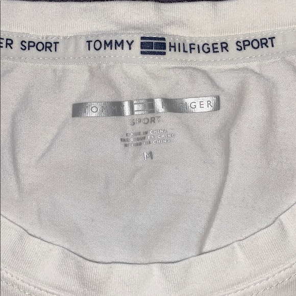 tommy hilfiger tshirt - Picture 3 of 3
